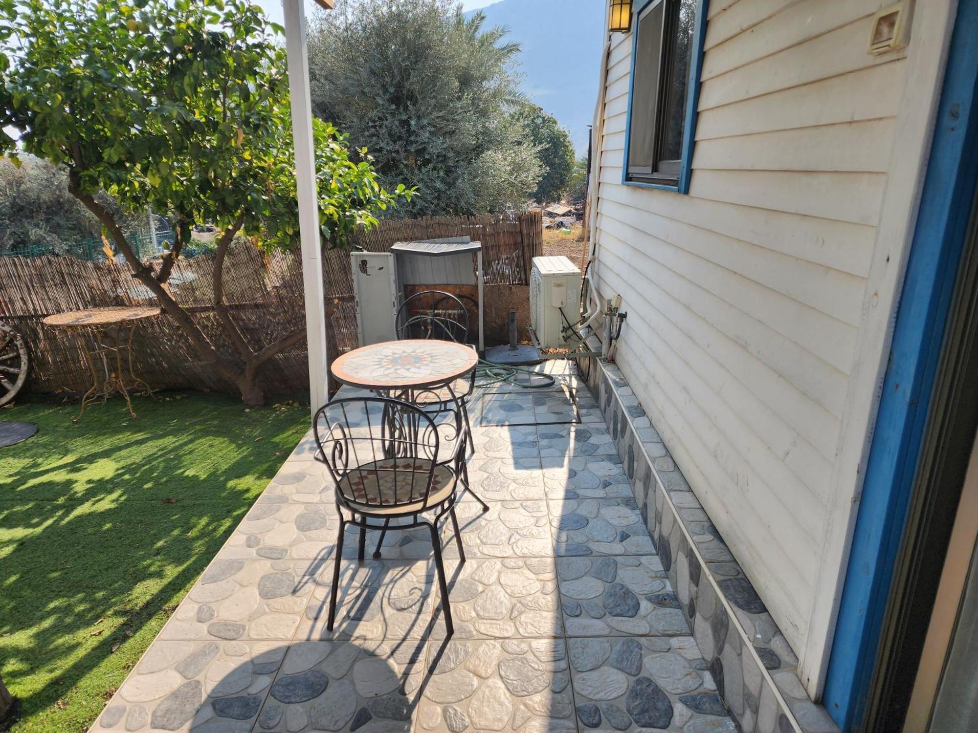 Chalet The House